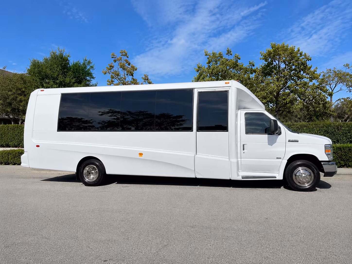 book group transportation for your next wine tour 2