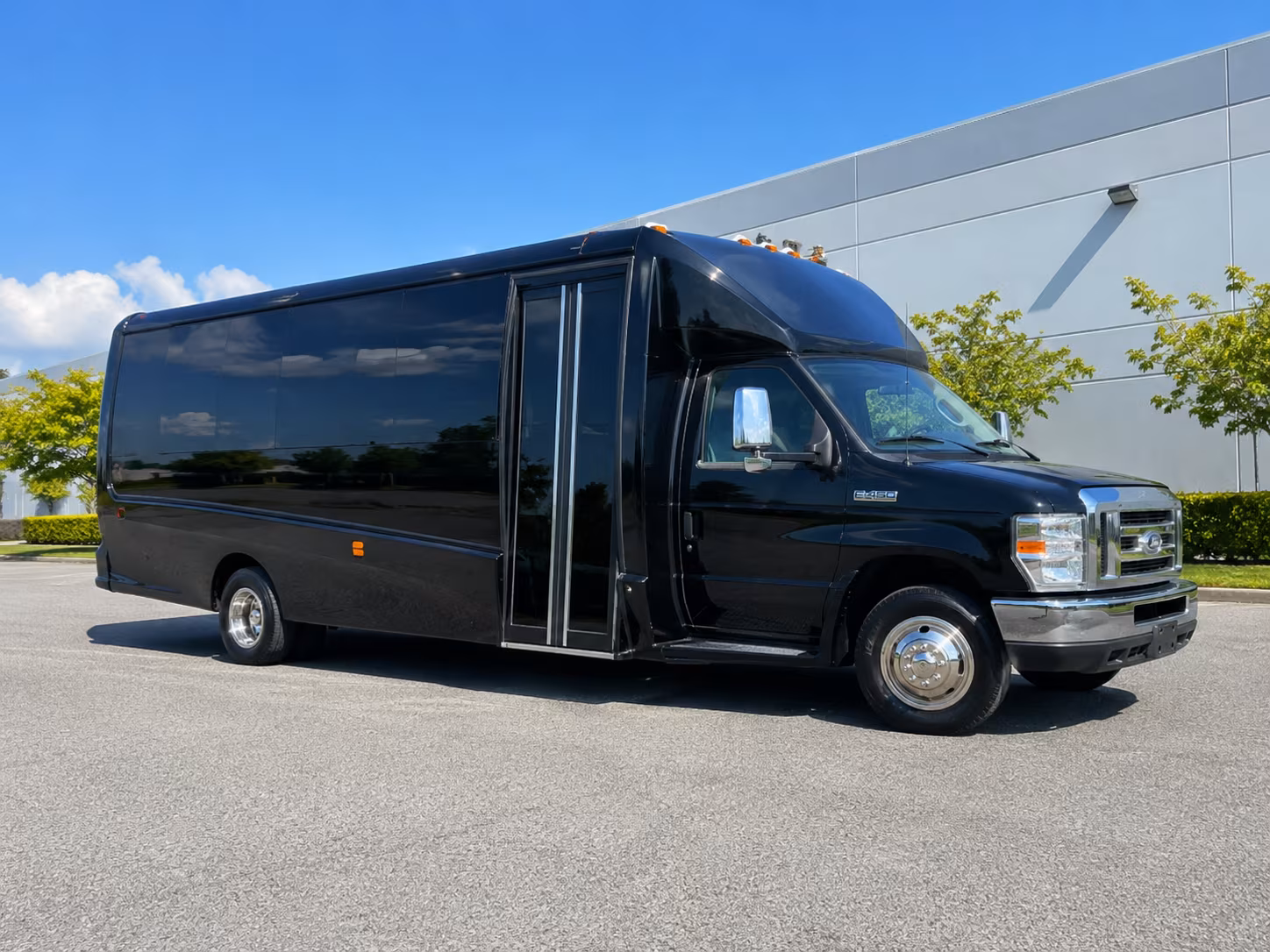 buses for science center and zoo field trips from temecula schools