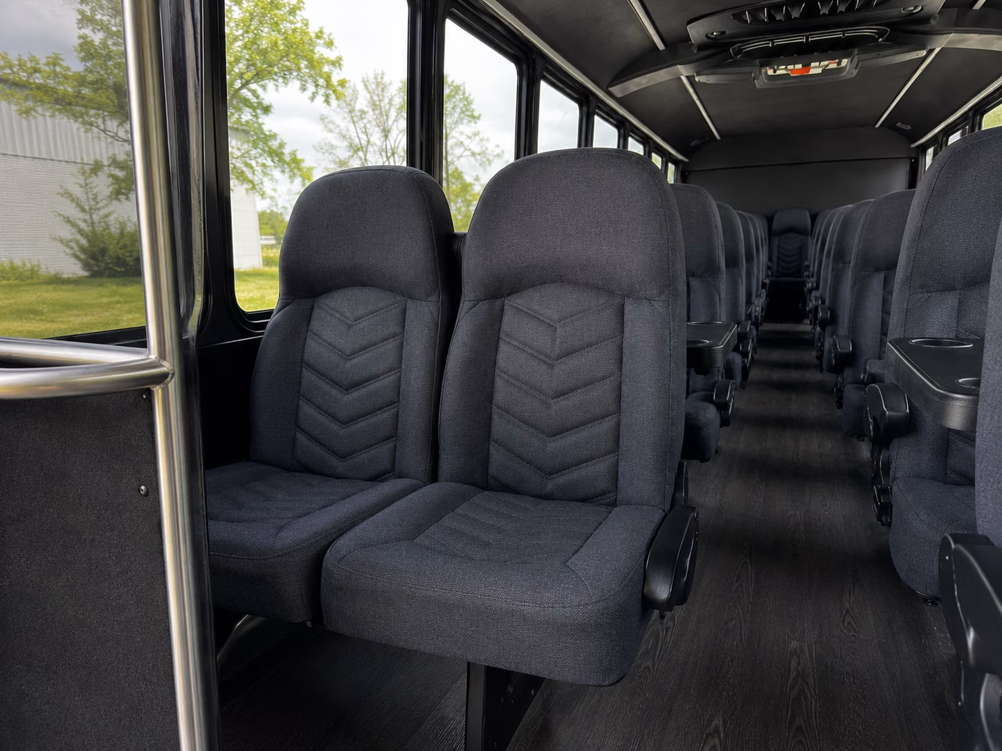 minibuses for smaller prom groups around temecula