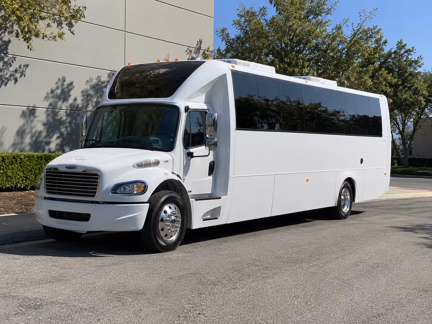 temecula corporate party bus rental