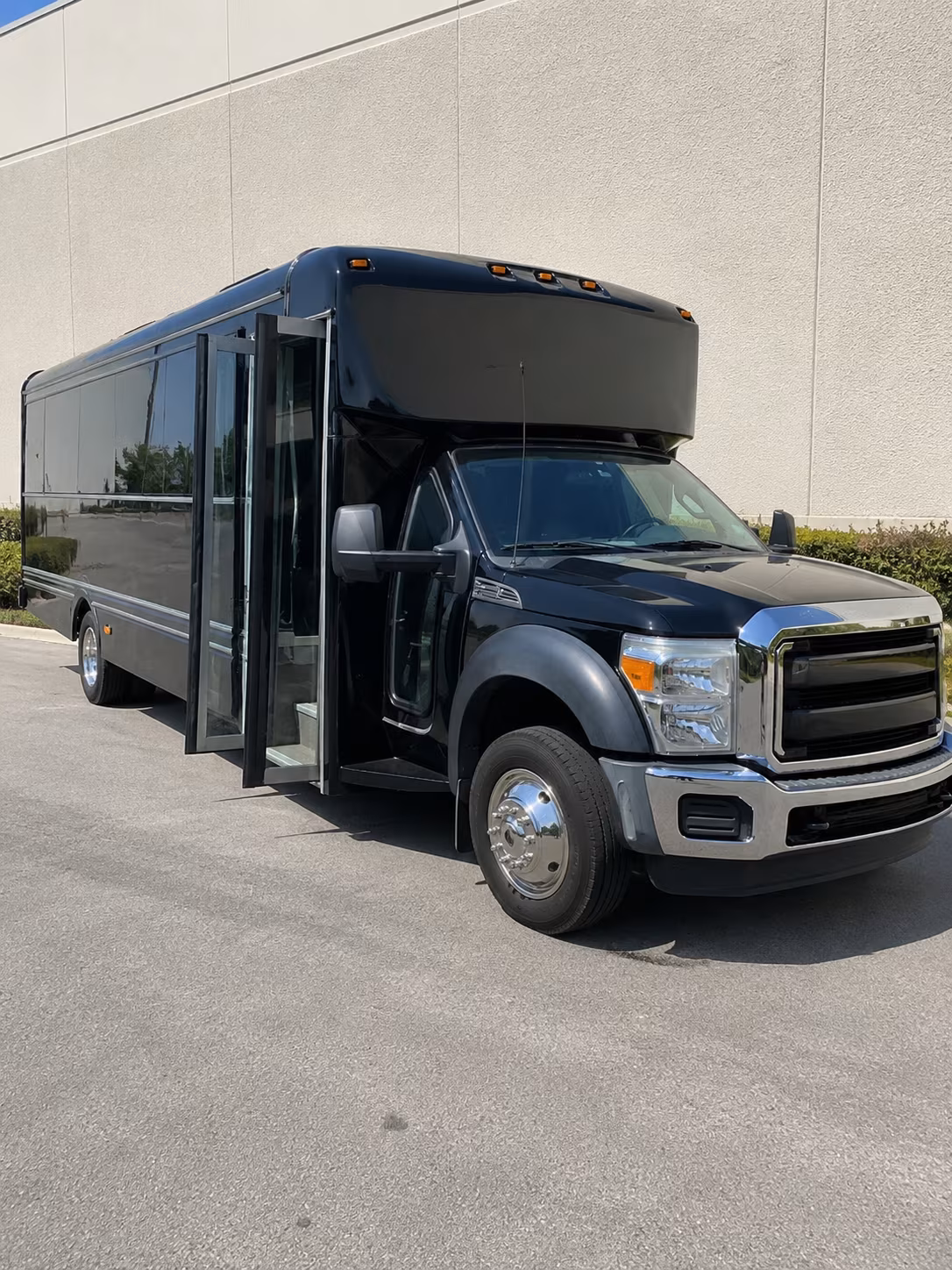 temecula quinceanera sweet 16 party bus rental